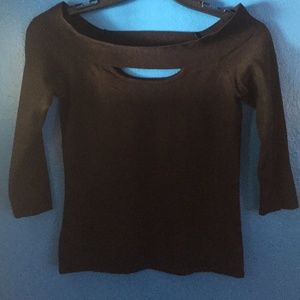 🍁BIG PRICE DROP - White House Black Market top